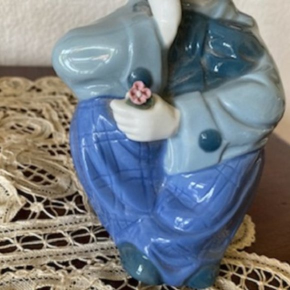 Vintage * Pensive SWEET Sitting CLOWN Figurine * signed PORCELANA de CUERNAVACA - Picture 3 of 7